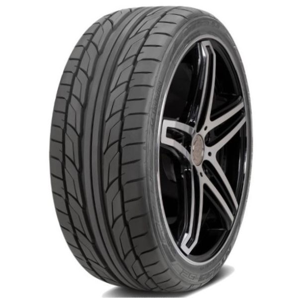 Llanta Nitto 555G24 Street 295/35R21