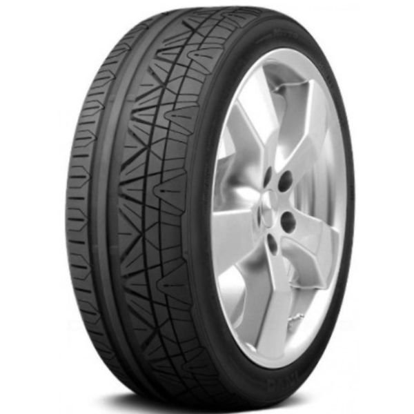 Llanta Nitto Invo Street 235/35R19